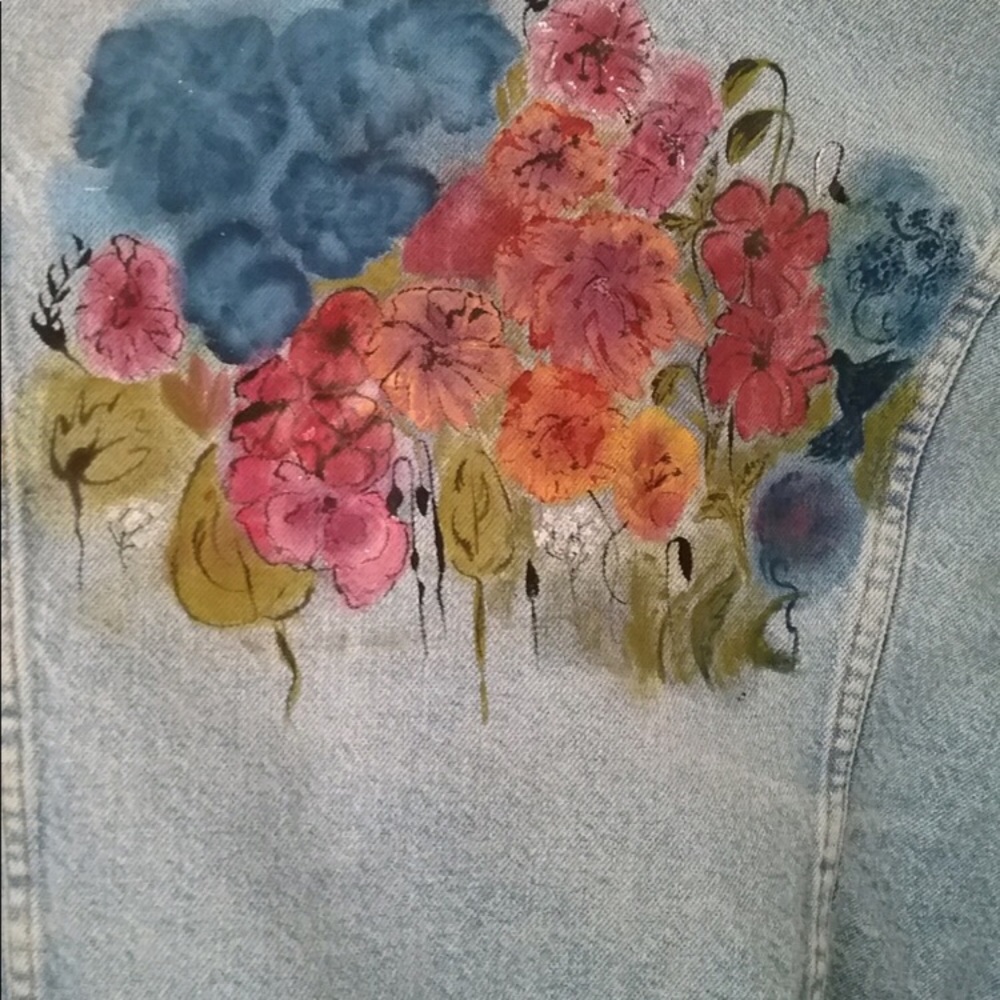 assorted hand painted clothing or textiles - Picture 2 of 5